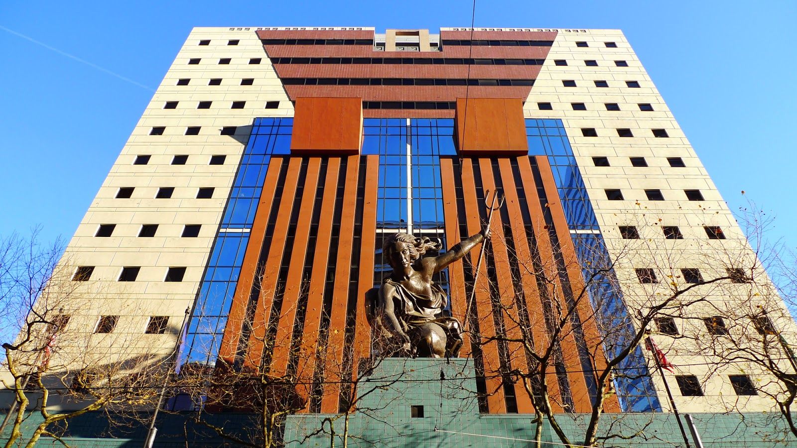 Edificio Portland de Michael Graves en Portland (Oregón)
